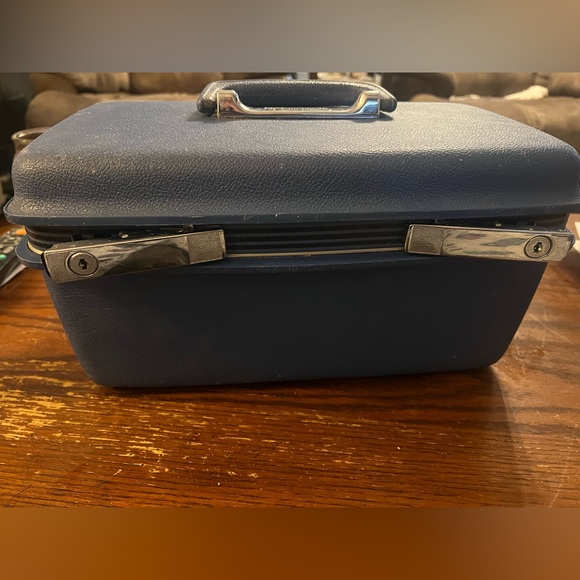 Vintage Samsonite Blue Cosmetic Case - Picture 6 of 9